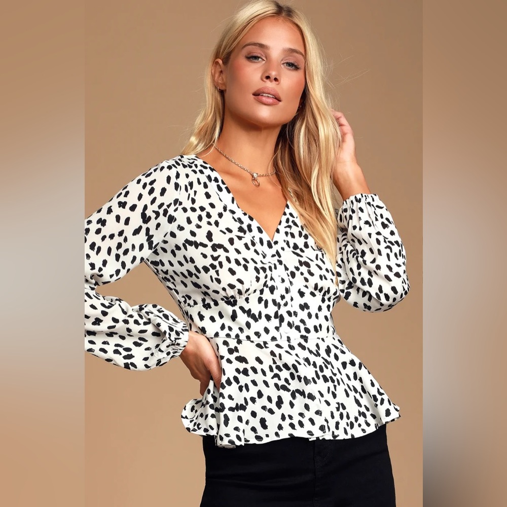 Lulus Amberlynn White Leopard Print Long Sleeve Button-Up Top